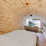 Hideaway, Private Cinema - Gethosted * Παρίσι