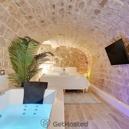 Charming Flat With Jacuzzi Heart Of Gethosted * Paris