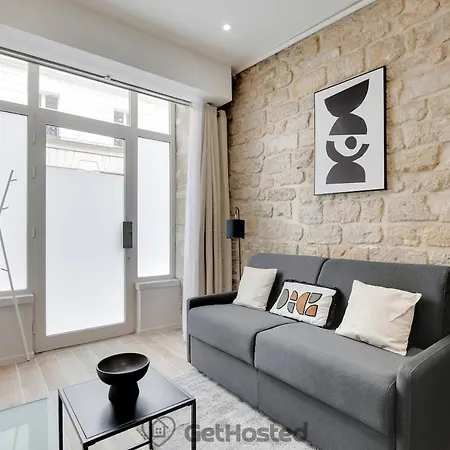 Apartment Charming Flat With Jacuzzi Heart Of Gethosted Paris