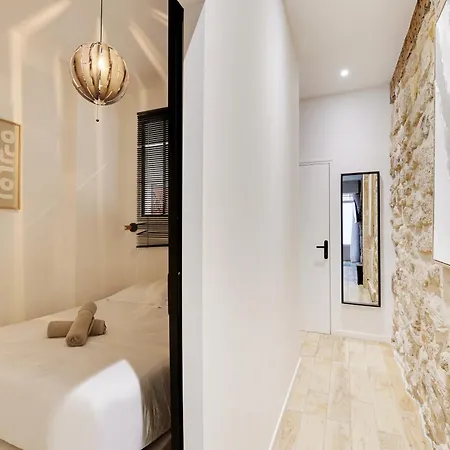 Hideaway, Private Cinema - Gethosted * Paříž