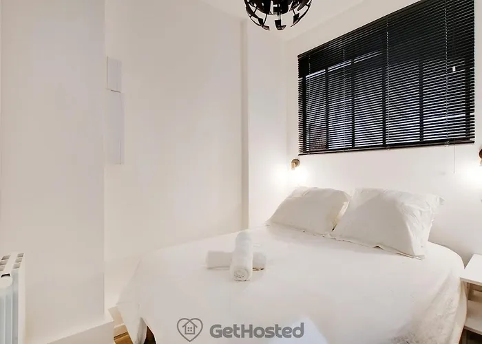Hideaway, Private Cinema - Gethosted